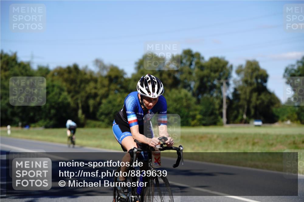 07.09.2025 - 19. Norderstedt Triathlon Michael Burmester http://msf.ph/oto/8839639 07.09.2025 14:44:54 Radfahren 387, 479, 887 meine-sportfotos.de