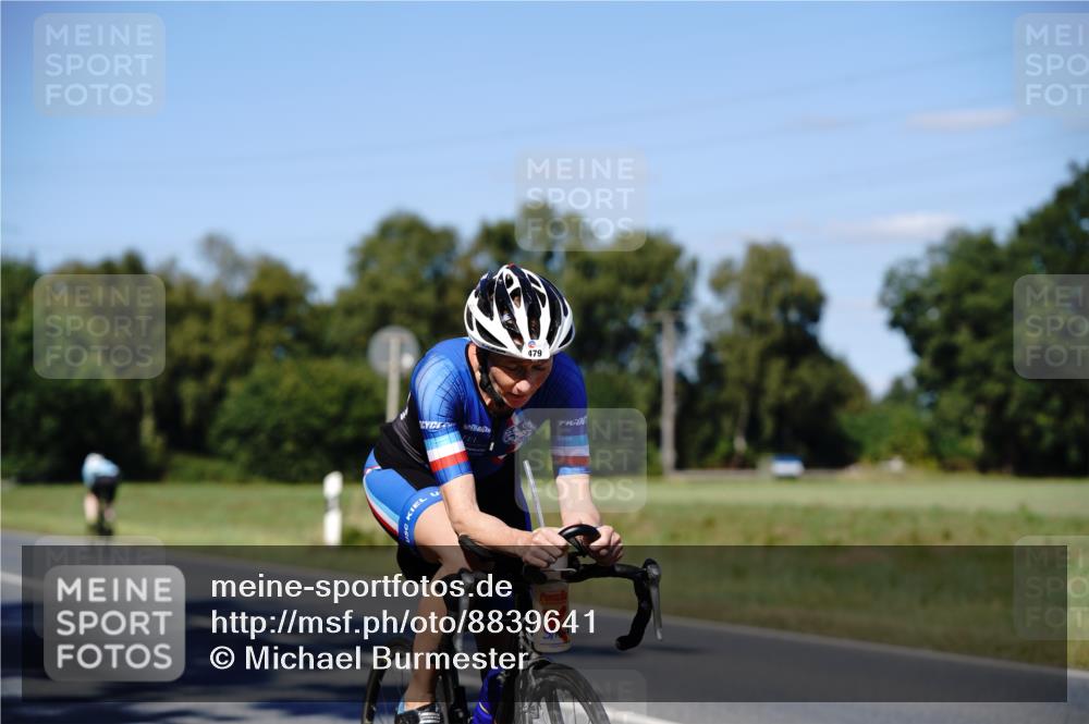 07.09.2025 - 19. Norderstedt Triathlon Michael Burmester http://msf.ph/oto/8839641 07.09.2025 14:44:54 Radfahren 387, 479, 887 meine-sportfotos.de
