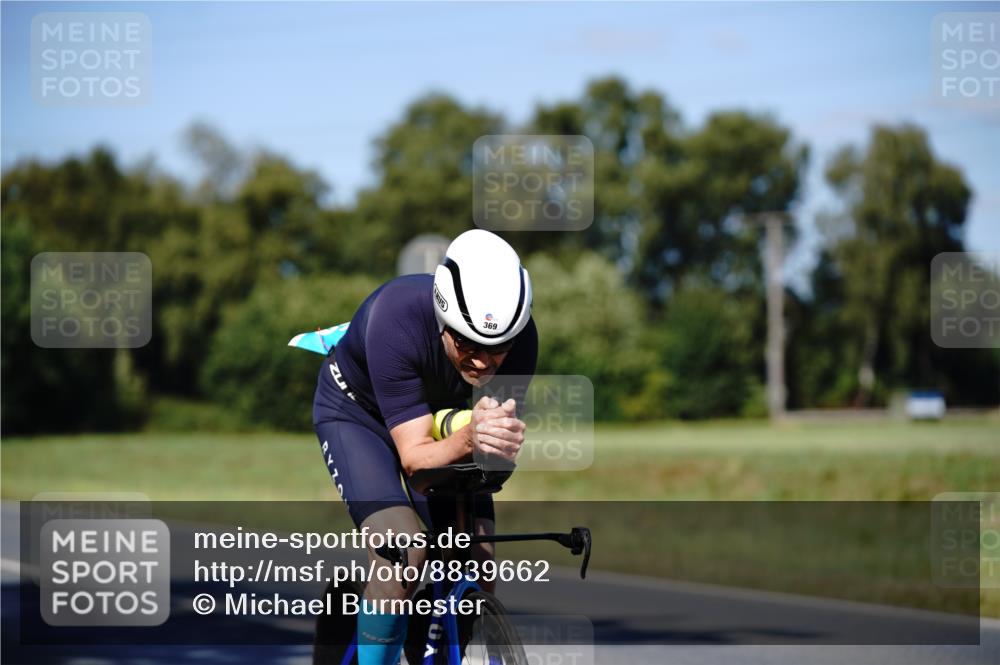 07.09.2025 - 19. Norderstedt Triathlon Michael Burmester http://msf.ph/oto/8839662 07.09.2025 14:45:01 Radfahren 369, 438 meine-sportfotos.de