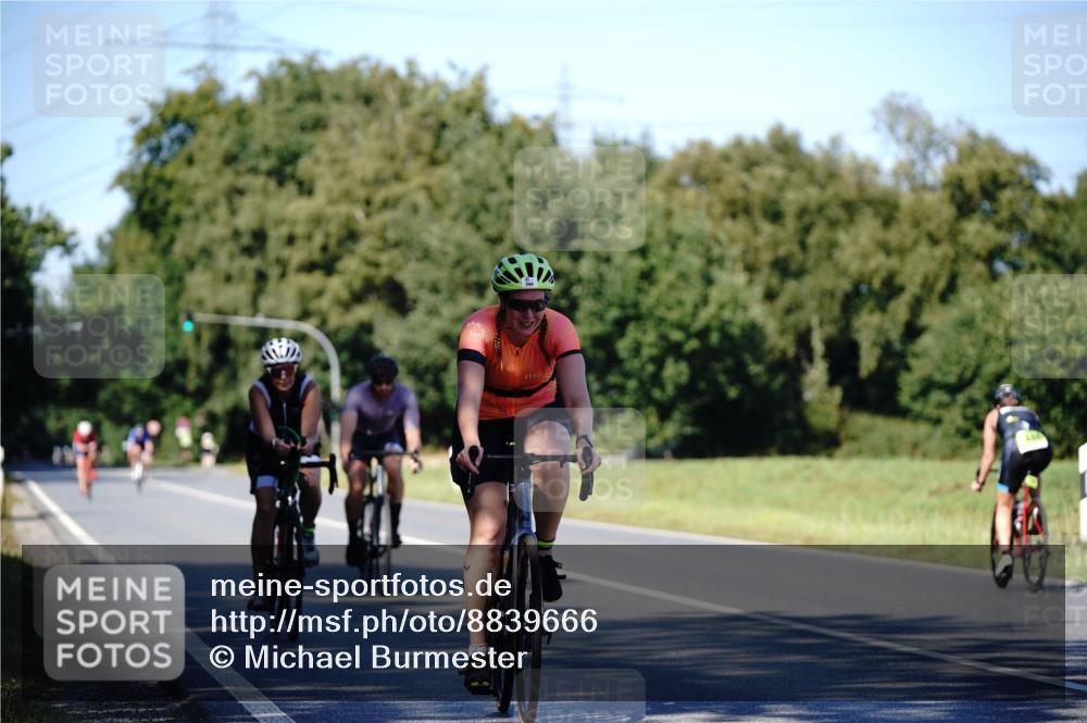 07.09.2025 - 19. Norderstedt Triathlon Michael Burmester http://msf.ph/oto/8839666 07.09.2025 14:45:18 Radfahren 390, 461, 872 meine-sportfotos.de