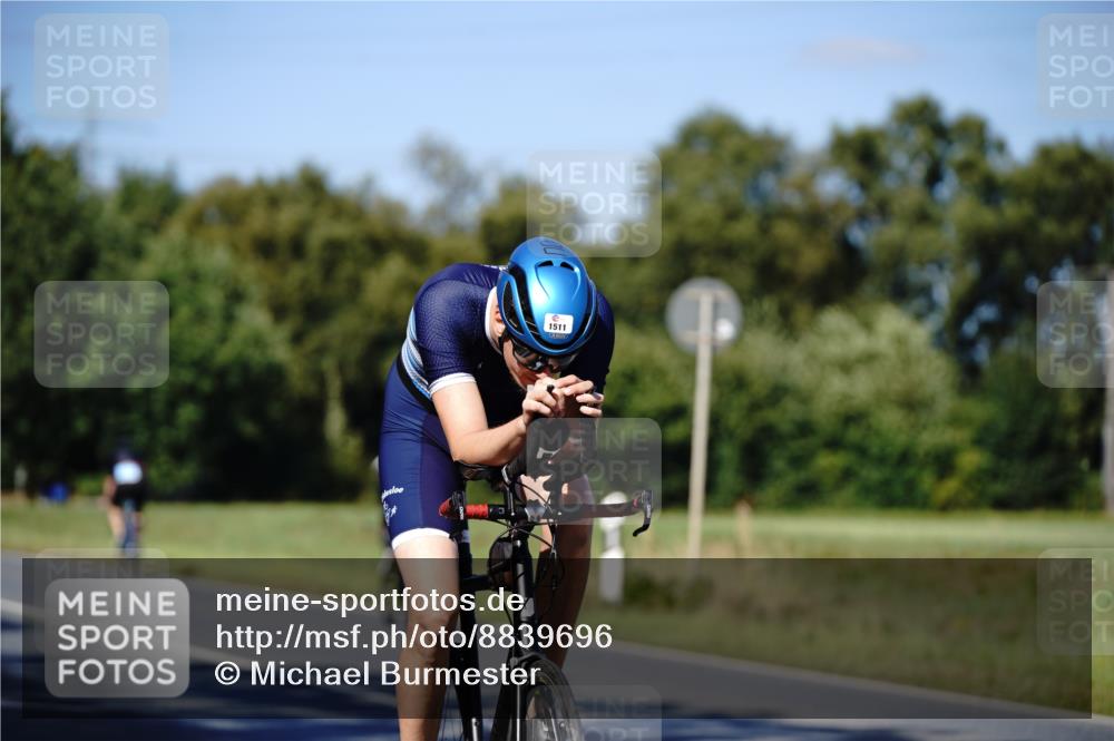 07.09.2025 - 19. Norderstedt Triathlon Michael Burmester http://msf.ph/oto/8839696 07.09.2025 14:45:39 Radfahren 1511 meine-sportfotos.de