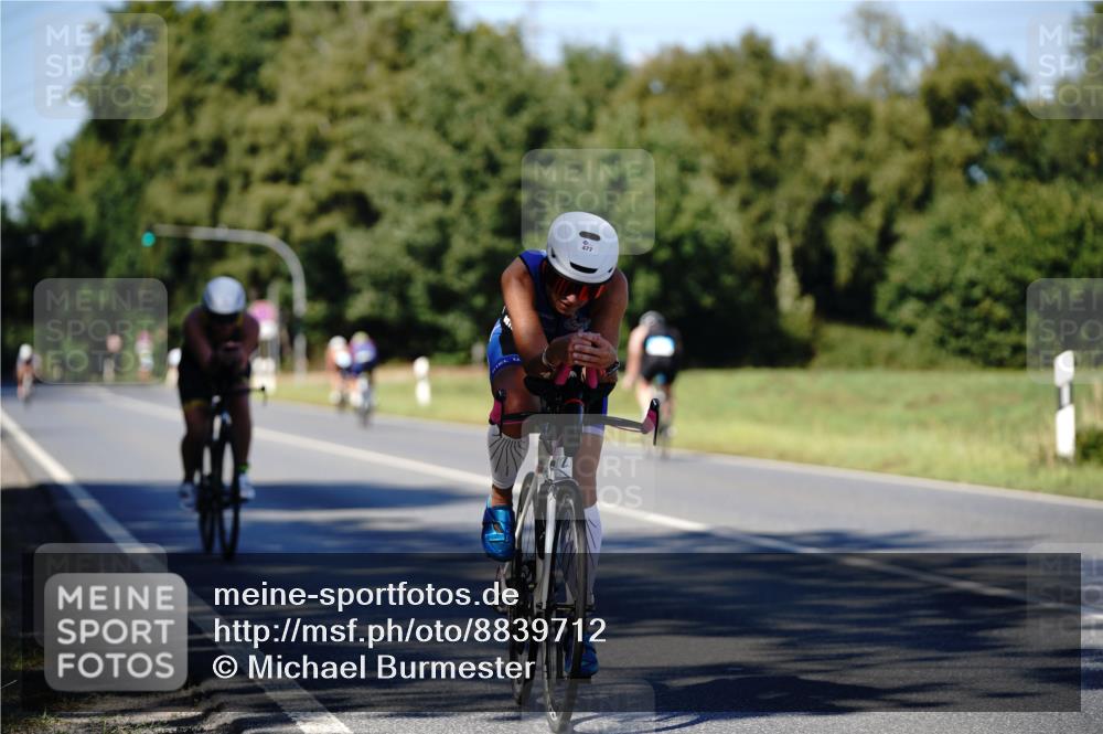 07.09.2025 - 19. Norderstedt Triathlon Michael Burmester http://msf.ph/oto/8839712 07.09.2025 14:46:07 Radfahren 477, 1504 meine-sportfotos.de