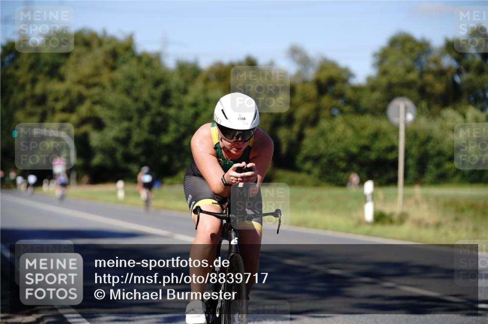 07.09.2025 - 19. Norderstedt Triathlon Michael Burmester http://msf.ph/oto/8839717 07.09.2025 14:46:09 Radfahren 477, 1504 meine-sportfotos.de