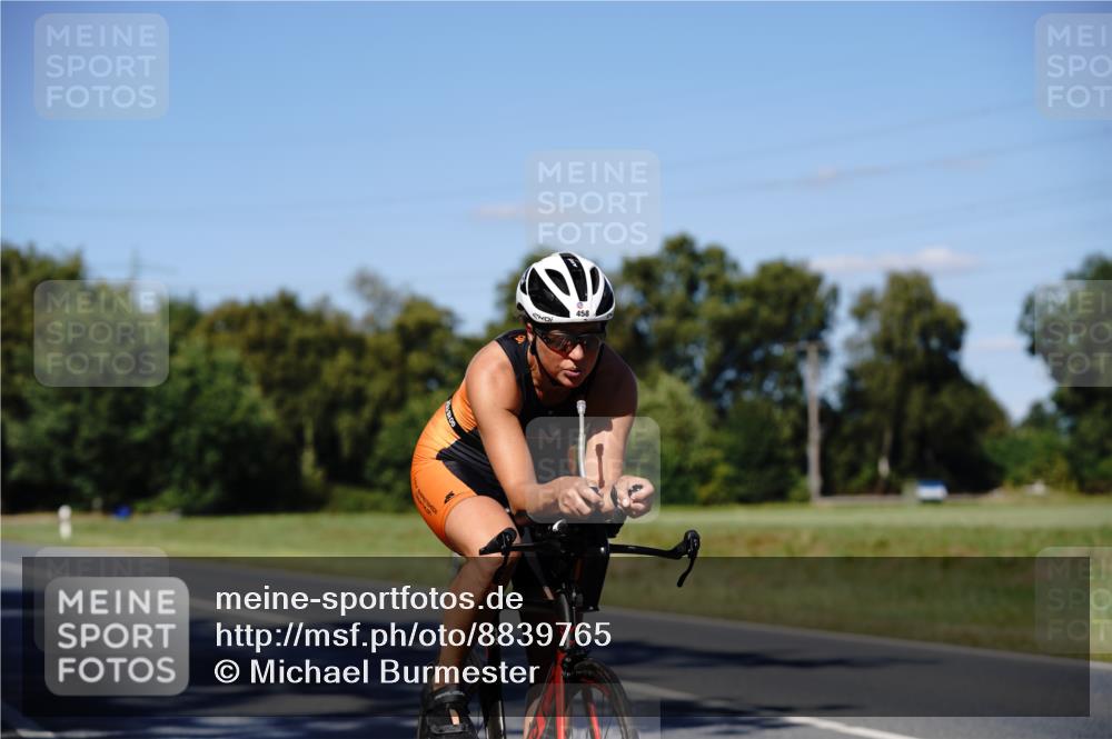 07.09.2025 - 19. Norderstedt Triathlon Michael Burmester http://msf.ph/oto/8839765 07.09.2025 14:47:20 Radfahren 455, 458 meine-sportfotos.de