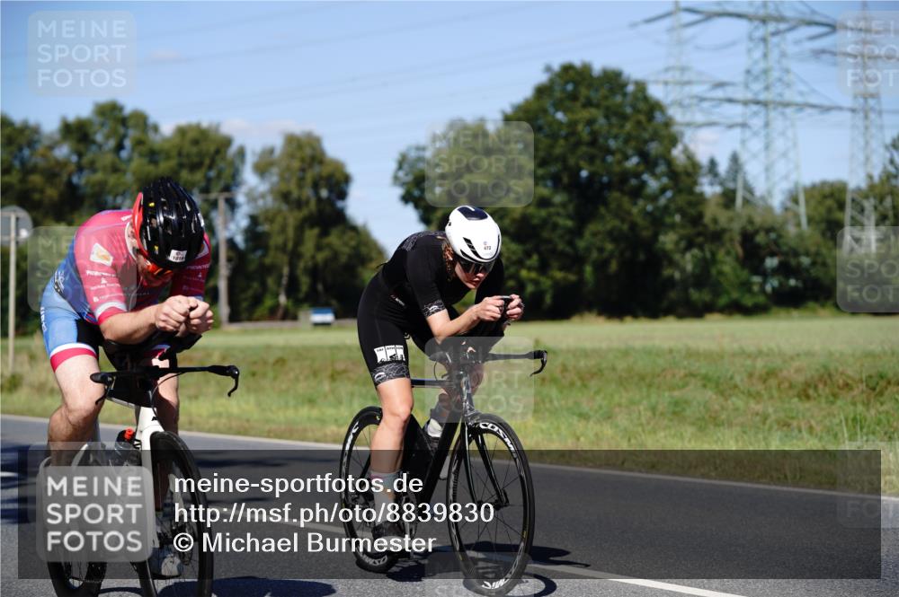 07.09.2025 - 19. Norderstedt Triathlon Michael Burmester http://msf.ph/oto/8839830 07.09.2025 14:48:28 Radfahren 457, 472, 1019 meine-sportfotos.de