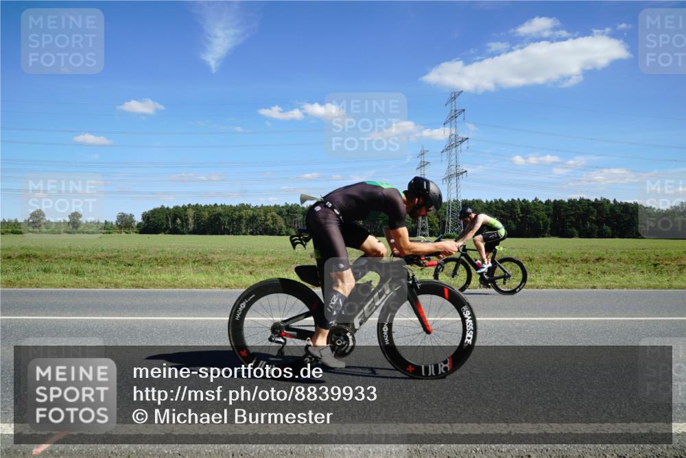 07.09.2025 - 19. Norderstedt Triathlon Michael Burmester http://msf.ph/oto/8839933 07.09.2025 14:25:00 Radfahren 1037, 1466 meine-sportfotos.de