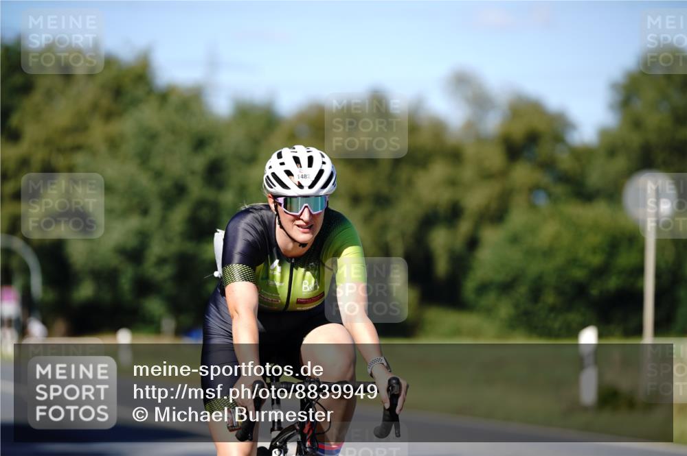 07.09.2025 - 19. Norderstedt Triathlon Michael Burmester http://msf.ph/oto/8839949 07.09.2025 14:50:06 Radfahren 1482 meine-sportfotos.de