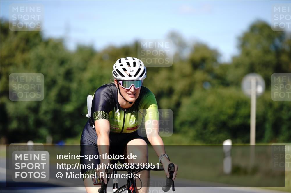 07.09.2025 - 19. Norderstedt Triathlon Michael Burmester http://msf.ph/oto/8839951 07.09.2025 14:50:06 Radfahren 1482 meine-sportfotos.de