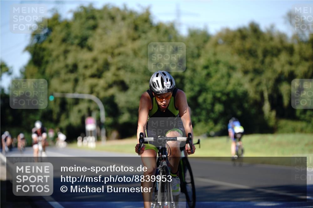 07.09.2025 - 19. Norderstedt Triathlon Michael Burmester http://msf.ph/oto/8839953 07.09.2025 14:50:13 Radfahren 1422, 1506 meine-sportfotos.de