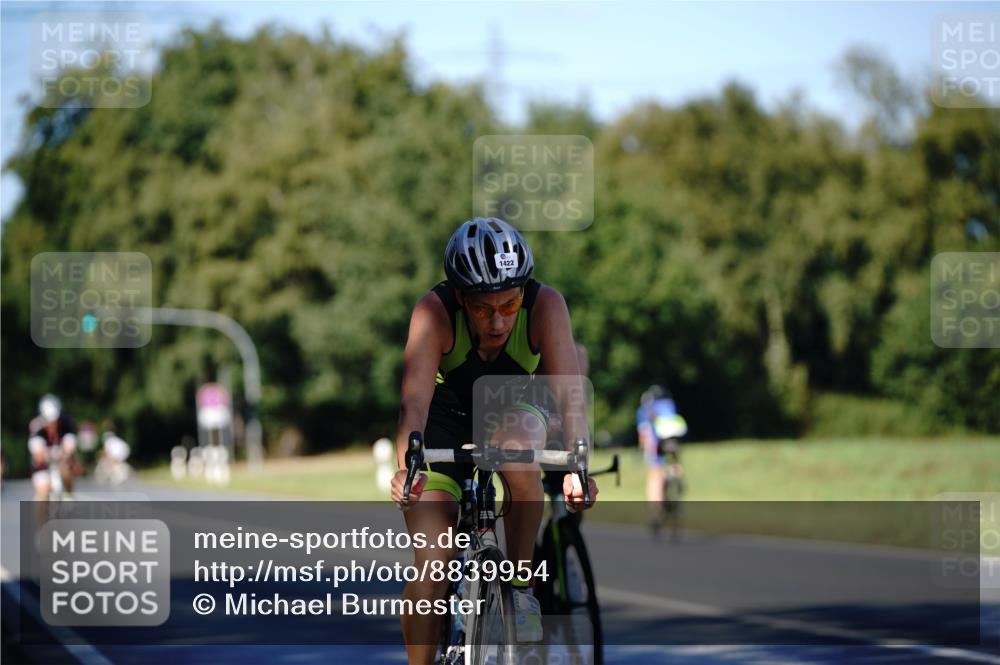 07.09.2025 - 19. Norderstedt Triathlon Michael Burmester http://msf.ph/oto/8839954 07.09.2025 14:50:13 Radfahren 1422, 1506 meine-sportfotos.de
