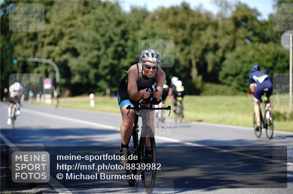 07.09.2025 - 19. Norderstedt Triathlon Michael Burmester http://msf.ph/oto/8839982 07.09.2025 14:50:34 Radfahren 450, 1501 meine-sportfotos.de