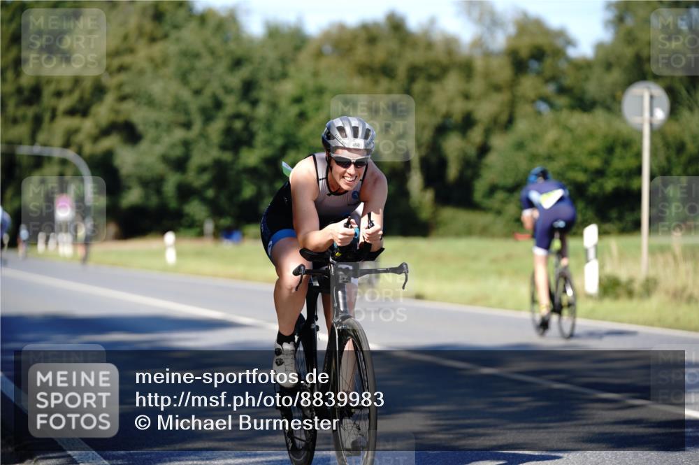 07.09.2025 - 19. Norderstedt Triathlon Michael Burmester http://msf.ph/oto/8839983 07.09.2025 14:50:34 Radfahren 450, 1501 meine-sportfotos.de