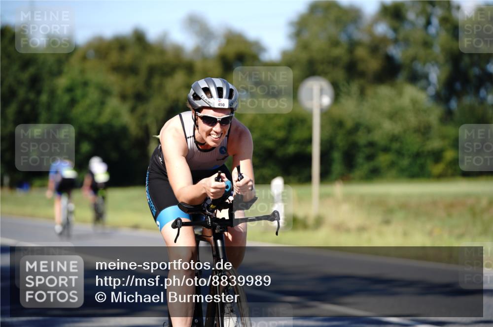 07.09.2025 - 19. Norderstedt Triathlon Michael Burmester http://msf.ph/oto/8839989 07.09.2025 14:50:34 Radfahren 450, 1501 meine-sportfotos.de