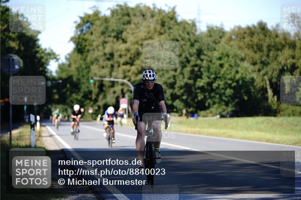 07.09.2025 - 19. Norderstedt Triathlon Michael Burmester http://msf.ph/oto/8840023 07.09.2025 14:51:02 Radfahren 478 meine-sportfotos.de