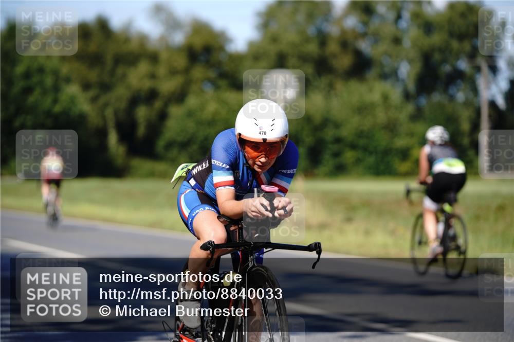 07.09.2025 - 19. Norderstedt Triathlon Michael Burmester http://msf.ph/oto/8840033 07.09.2025 14:51:05 Radfahren 399, 478 meine-sportfotos.de