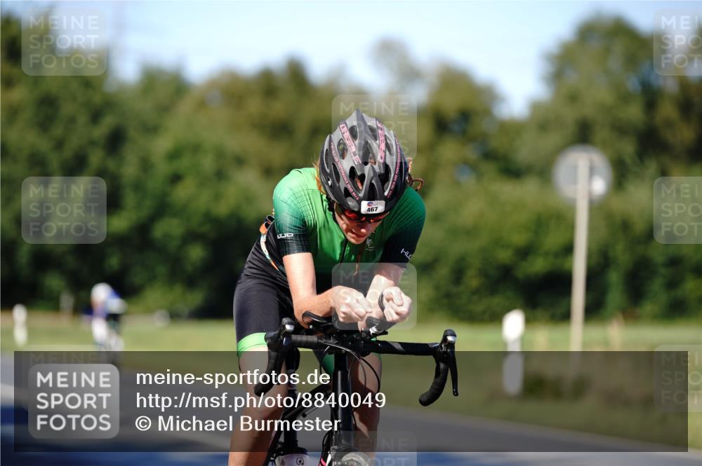 07.09.2025 - 19. Norderstedt Triathlon Michael Burmester http://msf.ph/oto/8840049 07.09.2025 14:51:15 Radfahren 466, 467 meine-sportfotos.de