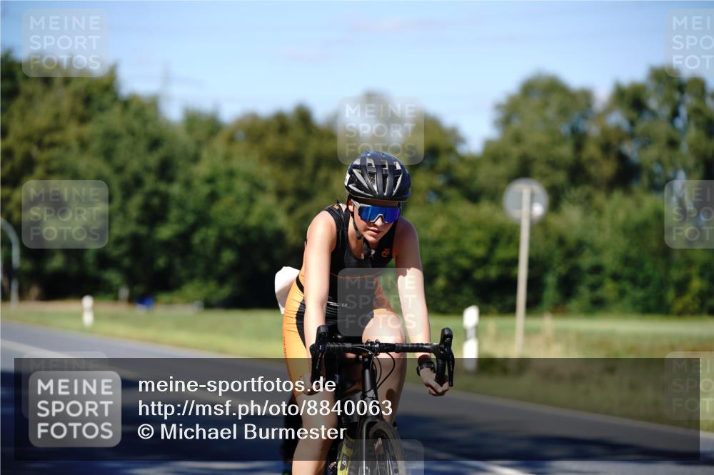 07.09.2025 - 19. Norderstedt Triathlon Michael Burmester http://msf.ph/oto/8840063 07.09.2025 14:51:49 Radfahren 459, 1414 meine-sportfotos.de