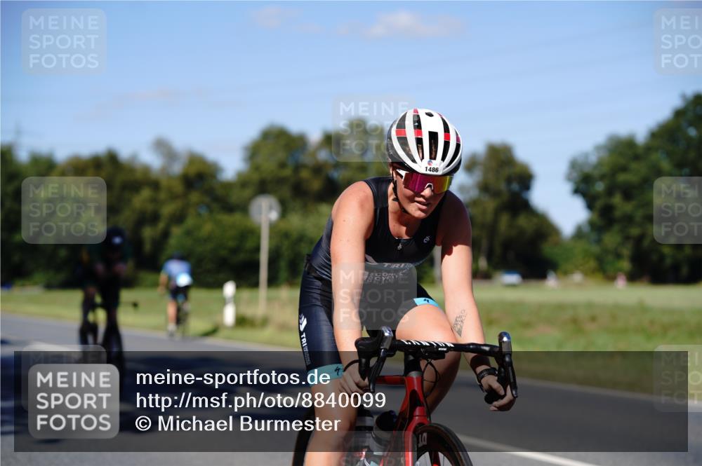 07.09.2025 - 19. Norderstedt Triathlon Michael Burmester http://msf.ph/oto/8840099 07.09.2025 14:52:28 Radfahren 364, 420, 428, 1434, 1486, 1502 meine-sportfotos.de