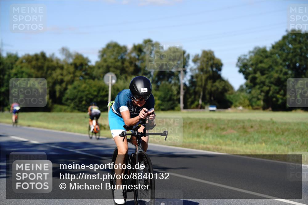07.09.2025 - 19. Norderstedt Triathlon Michael Burmester http://msf.ph/oto/8840132 07.09.2025 14:53:00 Radfahren 444, 1466, 1488 meine-sportfotos.de