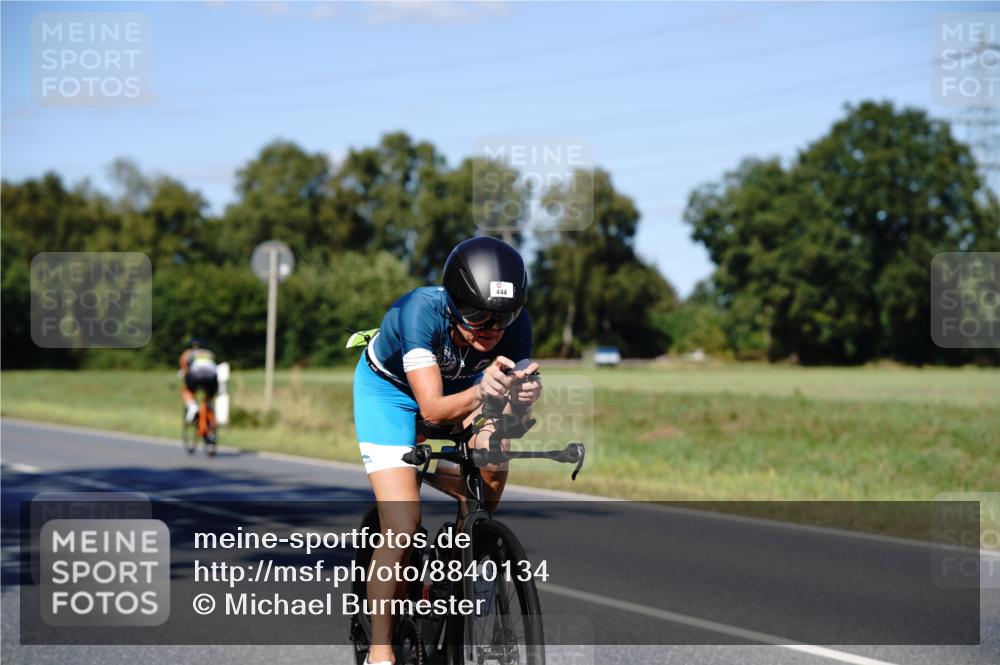 07.09.2025 - 19. Norderstedt Triathlon Michael Burmester http://msf.ph/oto/8840134 07.09.2025 14:53:00 Radfahren 444, 1466, 1488 meine-sportfotos.de
