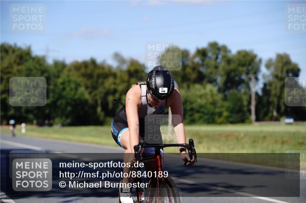 07.09.2025 - 19. Norderstedt Triathlon Michael Burmester http://msf.ph/oto/8840189 07.09.2025 14:54:02 Radfahren 449 meine-sportfotos.de