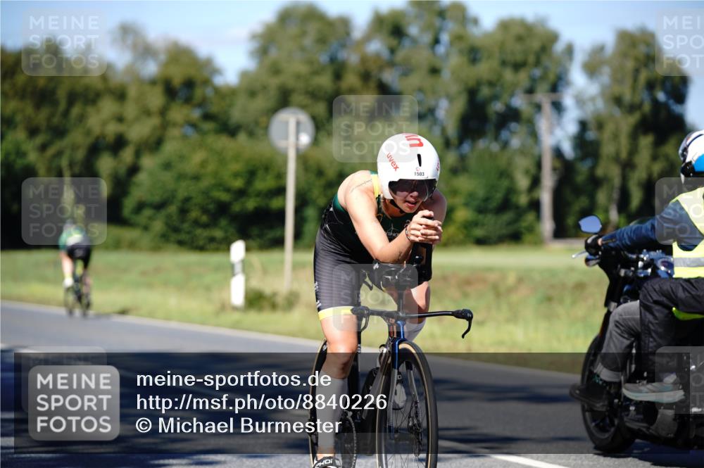 07.09.2025 - 19. Norderstedt Triathlon Michael Burmester http://msf.ph/oto/8840226 07.09.2025 14:54:39 Radfahren 391, 437, 1503 meine-sportfotos.de