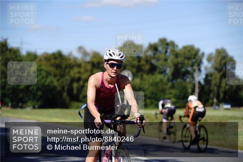 07.09.2025 - 19. Norderstedt Triathlon Michael Burmester http://msf.ph/oto/8840246 07.09.2025 14:55:01 Radfahren 454, 463, 464 meine-sportfotos.de