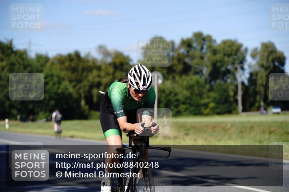07.09.2025 - 19. Norderstedt Triathlon Michael Burmester http://msf.ph/oto/8840248 07.09.2025 14:55:11 Radfahren 1495 meine-sportfotos.de