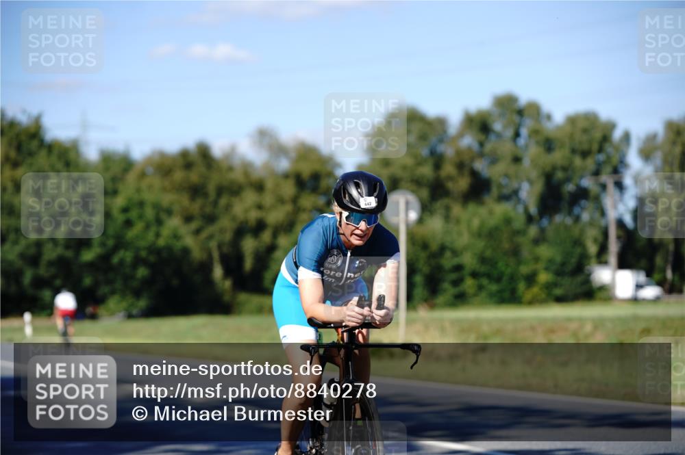 07.09.2025 - 19. Norderstedt Triathlon Michael Burmester http://msf.ph/oto/8840278 07.09.2025 14:56:18 Radfahren 442 meine-sportfotos.de