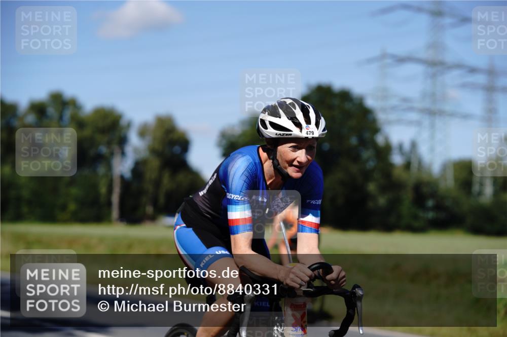 07.09.2025 - 19. Norderstedt Triathlon Michael Burmester http://msf.ph/oto/8840331 07.09.2025 14:57:22 Radfahren 479, 480 meine-sportfotos.de