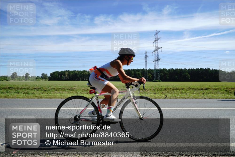 07.09.2025 - 19. Norderstedt Triathlon Michael Burmester http://msf.ph/oto/8840365 07.09.2025 12:20:06 Radfahren 767 meine-sportfotos.de