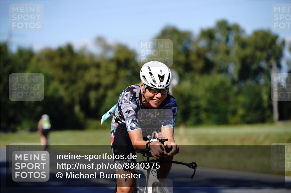 07.09.2025 - 19. Norderstedt Triathlon Michael Burmester http://msf.ph/oto/8840375 07.09.2025 14:58:20 Radfahren 1439 meine-sportfotos.de