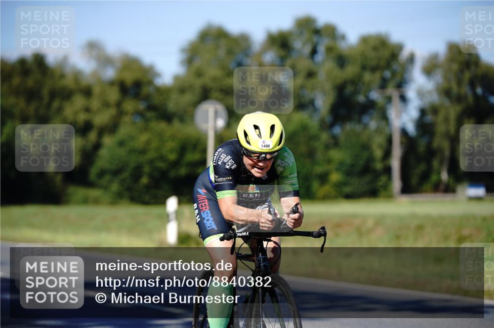 07.09.2025 - 19. Norderstedt Triathlon Michael Burmester http://msf.ph/oto/8840382 07.09.2025 14:58:50 Radfahren 461, 1480 meine-sportfotos.de