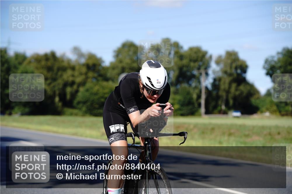 07.09.2025 - 19. Norderstedt Triathlon Michael Burmester http://msf.ph/oto/8840404 07.09.2025 14:59:37 Radfahren 458, 472 meine-sportfotos.de