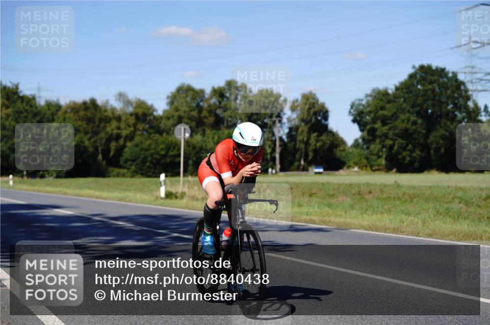 07.09.2025 - 19. Norderstedt Triathlon Michael Burmester http://msf.ph/oto/8840438 07.09.2025 15:00:25 Radfahren 1404 meine-sportfotos.de
