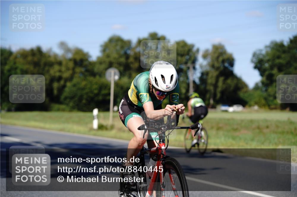 07.09.2025 - 19. Norderstedt Triathlon Michael Burmester http://msf.ph/oto/8840445 07.09.2025 15:00:32 Radfahren 447, 1507 meine-sportfotos.de