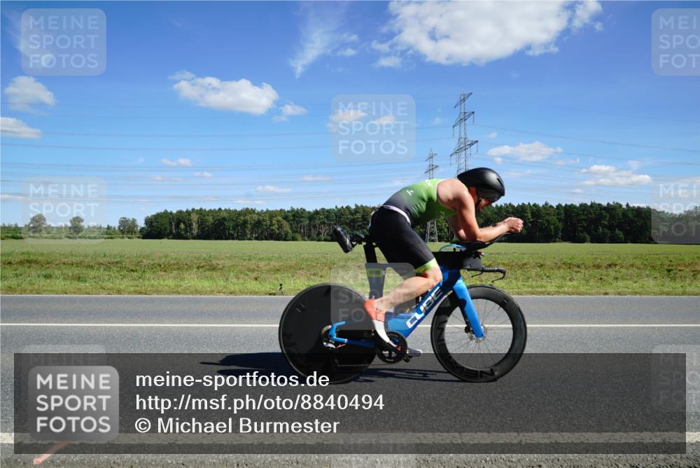 07.09.2025 - 19. Norderstedt Triathlon Michael Burmester http://msf.ph/oto/8840494 07.09.2025 14:28:09 Radfahren 981, 1006, 1008, 1015, 1036, 1040 meine-sportfotos.de