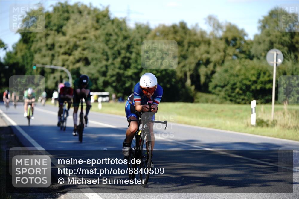 07.09.2025 - 19. Norderstedt Triathlon Michael Burmester http://msf.ph/oto/8840509 07.09.2025 15:02:14 Radfahren 465, 478, 1496, 1502 meine-sportfotos.de