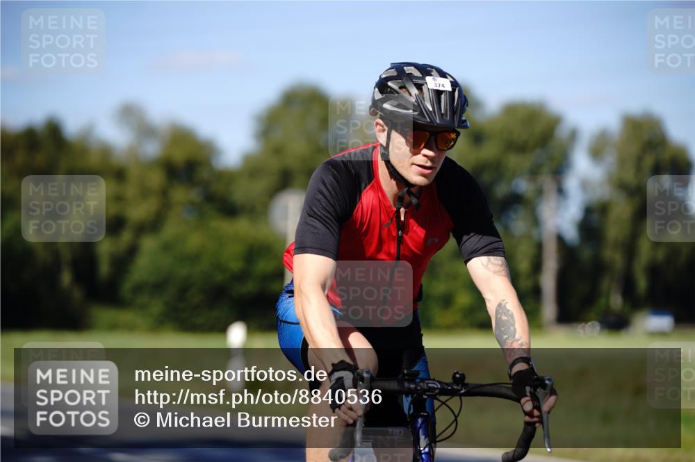 07.09.2025 - 19. Norderstedt Triathlon Michael Burmester http://msf.ph/oto/8840536 07.09.2025 15:02:36 Radfahren 374, 450, 1422 meine-sportfotos.de