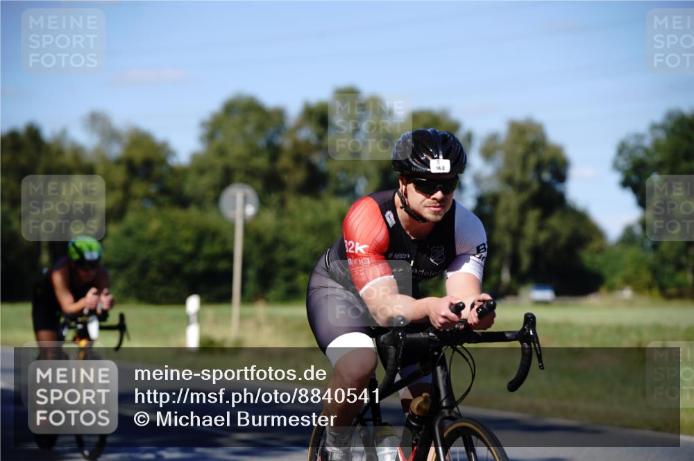 07.09.2025 - 19. Norderstedt Triathlon Michael Burmester http://msf.ph/oto/8840541 07.09.2025 15:02:41 Radfahren 896, 968, 1414 meine-sportfotos.de