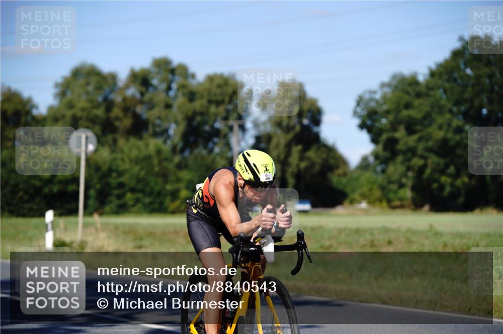 07.09.2025 - 19. Norderstedt Triathlon Michael Burmester http://msf.ph/oto/8840543 07.09.2025 15:02:42 Radfahren 896, 968, 1414 meine-sportfotos.de