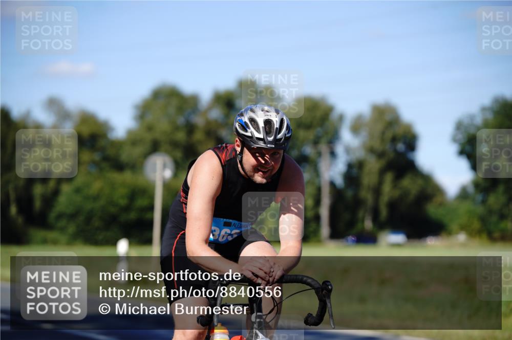 07.09.2025 - 19. Norderstedt Triathlon Michael Burmester http://msf.ph/oto/8840556 07.09.2025 15:03:32 Radfahren 363 meine-sportfotos.de