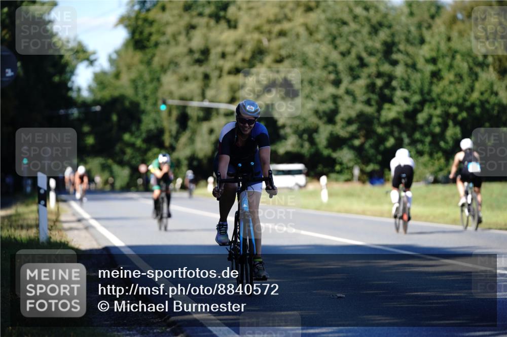 07.09.2025 - 19. Norderstedt Triathlon Michael Burmester http://msf.ph/oto/8840572 07.09.2025 15:03:48 Radfahren 1470, 1505 meine-sportfotos.de