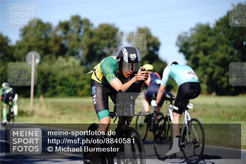 07.09.2025 - 19. Norderstedt Triathlon Michael Burmester http://msf.ph/oto/8840581 07.09.2025 15:03:51 Radfahren 1470, 1505 meine-sportfotos.de