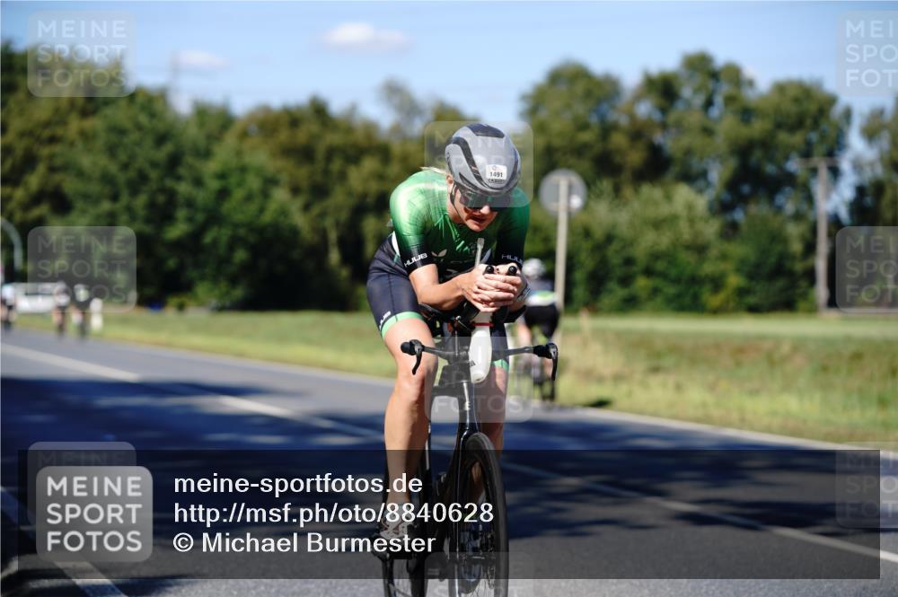 07.09.2025 - 19. Norderstedt Triathlon Michael Burmester http://msf.ph/oto/8840628 07.09.2025 15:04:31 Radfahren 407, 420, 1491 meine-sportfotos.de