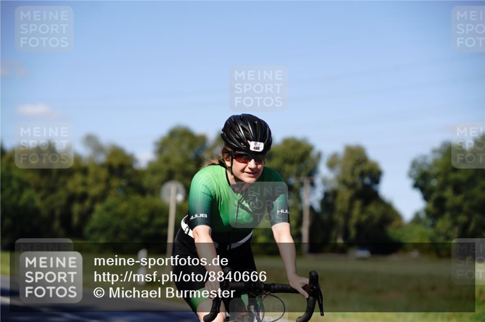 07.09.2025 - 19. Norderstedt Triathlon Michael Burmester http://msf.ph/oto/8840666 07.09.2025 15:05:38 Radfahren 466 meine-sportfotos.de