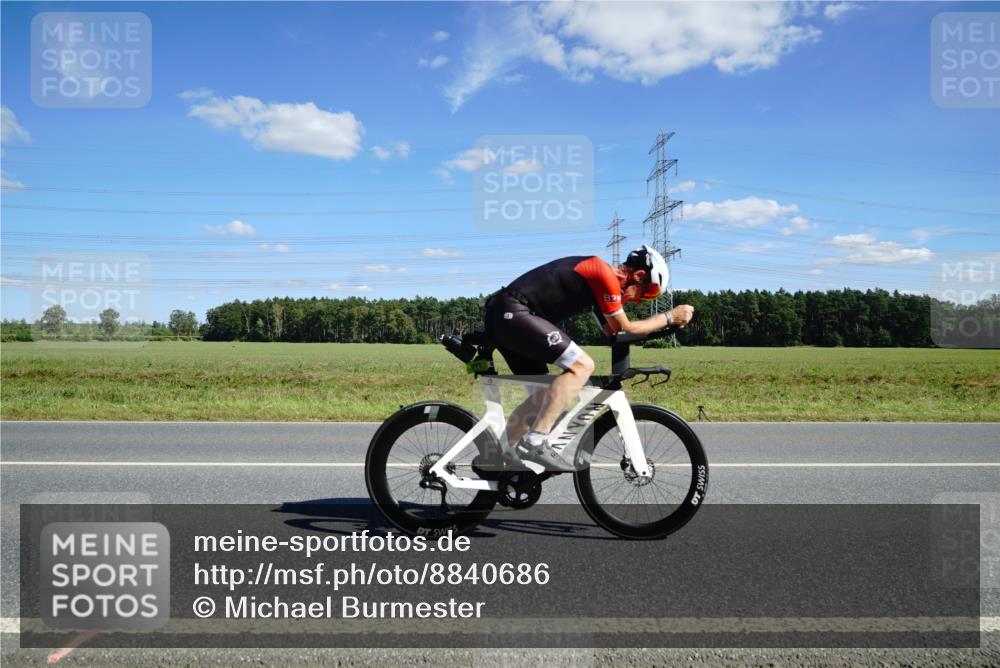 07.09.2025 - 19. Norderstedt Triathlon Michael Burmester http://msf.ph/oto/8840686 07.09.2025 14:28:59 Radfahren 478, 971 meine-sportfotos.de