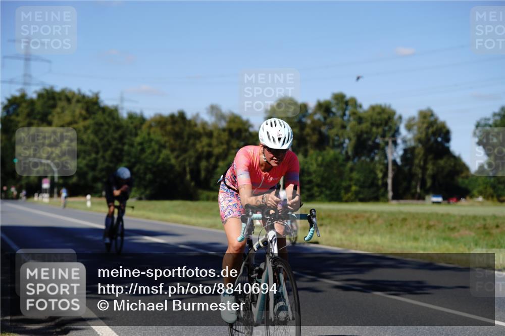 07.09.2025 - 19. Norderstedt Triathlon Michael Burmester http://msf.ph/oto/8840694 07.09.2025 15:06:48 Radfahren 897, 1433 meine-sportfotos.de