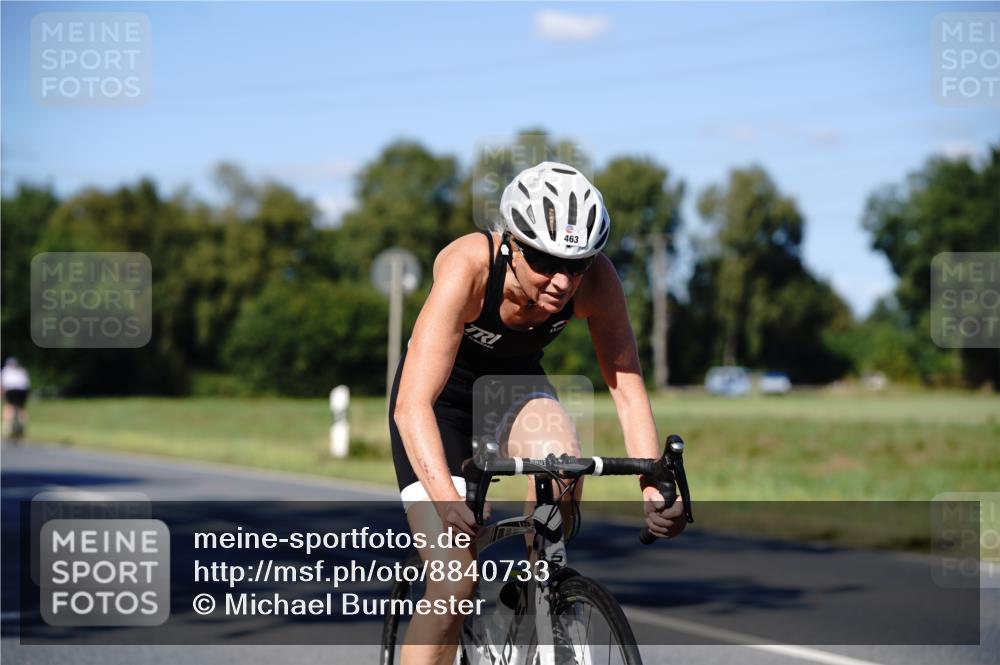 07.09.2025 - 19. Norderstedt Triathlon Michael Burmester http://msf.ph/oto/8840733 07.09.2025 15:08:11 Radfahren 438, 463, 956 meine-sportfotos.de