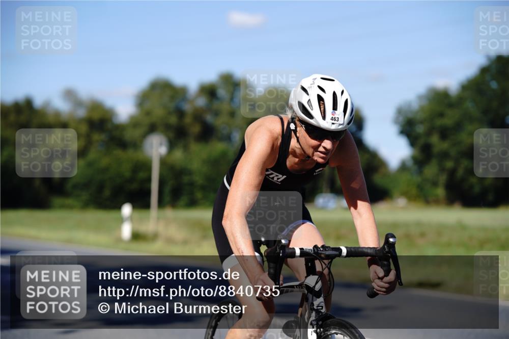 07.09.2025 - 19. Norderstedt Triathlon Michael Burmester http://msf.ph/oto/8840735 07.09.2025 15:08:11 Radfahren 438, 463, 956 meine-sportfotos.de
